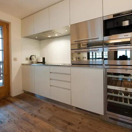 Apt 104, La Vallee Blanche
